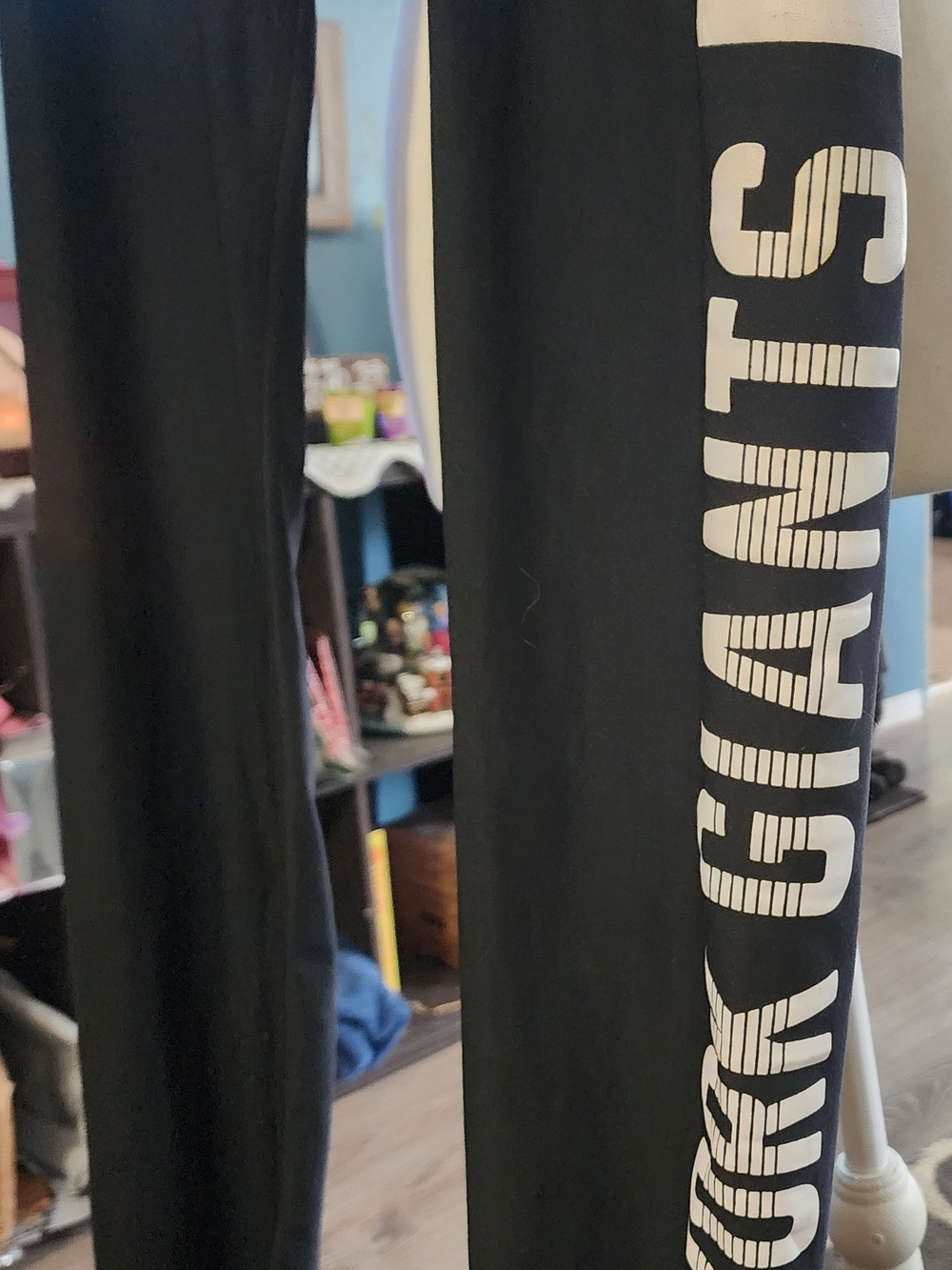 NFL Black Women's Leggings with White 'NY GIANTS' Sz 2X
